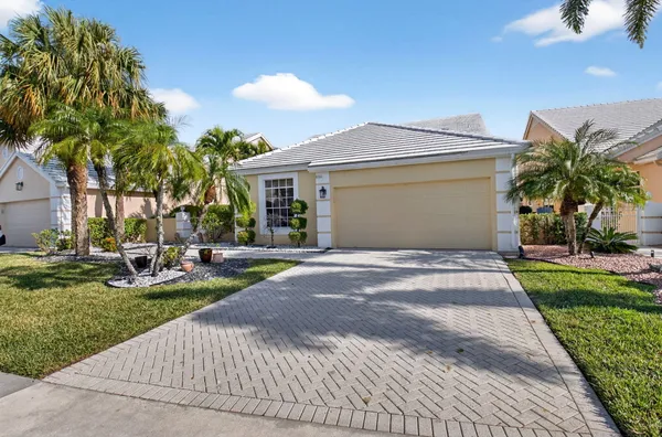 Property Slideshow image 2 of 73 | 8361 horseshoe bay rd, Boynton Beach, FL, 33472