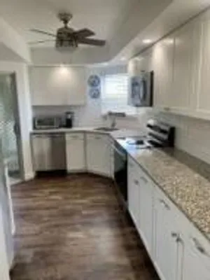 Property Slideshow image 2 of 5 | 3524 via poinciana apt 505, Lake Worth, FL, 33467