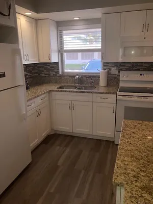 Property Slideshow image 3 of 28 | 2845 crosley dr d, West Palm Beach, FL, 33415