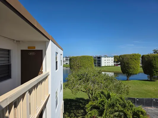 Property Slideshow image 2 of 28 | 4037 guildford c, Boca Raton, FL, 33434