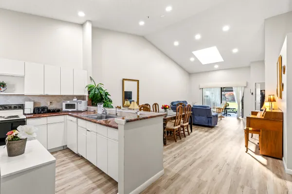 Property Slideshow image 2 of 42 | 8306 summersong ter, Boca Raton, FL, 33496