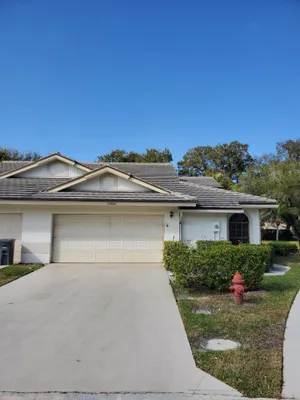 Property Slideshow image 3 of 36 | 10856 stafford cir, Boynton Beach, FL, 33436