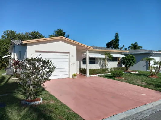 Property Slideshow image 2 of 29 | 1535 nw 70th ln, Margate, FL, 33063