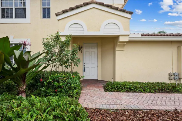 Property Slideshow image 2 of 53 | 9778 bowline dr 201, West Palm Beach, FL, 33411