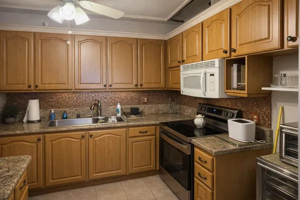 Property Slideshow image 2 of 9 | 3300 springdale blvd 117, Palm Springs, FL, 33461