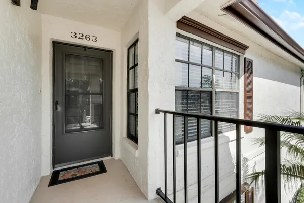 Property Slideshow image 2 of 19 | 3263 perimeter dr, Greenacres, FL, 33467