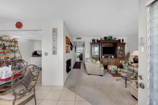 Property Slideshow image 3 of 21 | 1903 bermuda cir d3, Coconut Creek, FL, 33066