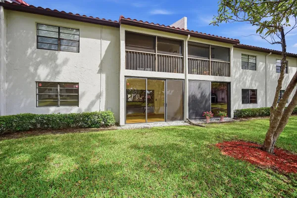 Property Slideshow image 3 of 26 | 21546 cypress hammock dr 40e, Boca Raton, FL, 33428