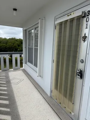 Property Slideshow image 2 of 28 | 301 wellington f f, West Palm Beach, FL, 33417