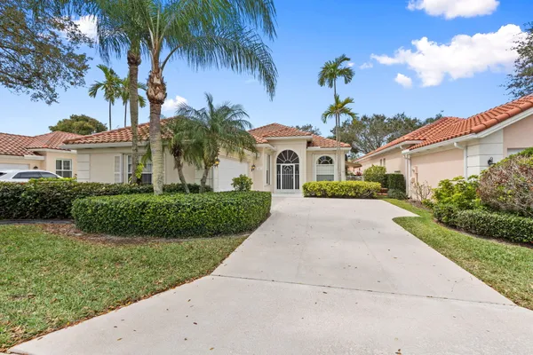 Property Slideshow image 2 of 52 | 2789 irma lake dr, West Palm Beach, FL, 33411