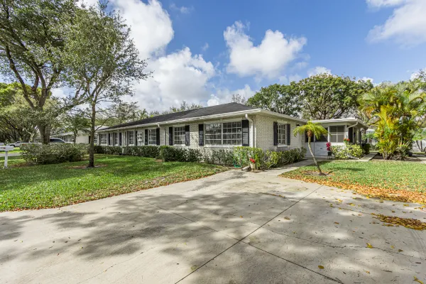 Property Slideshow image 2 of 38 | 10095 42nd ave 145, Boynton Beach, FL, 33436