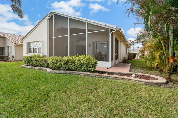 Property Slideshow image 3 of 37 | 364 nw sunview way, Port St. Lucie, FL, 34986