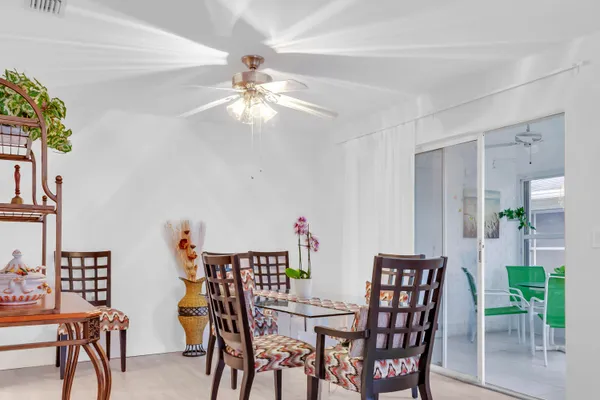 Property Slideshow image 3 of 27 | 10115 41st trl 169, Boynton Beach, FL, 33436