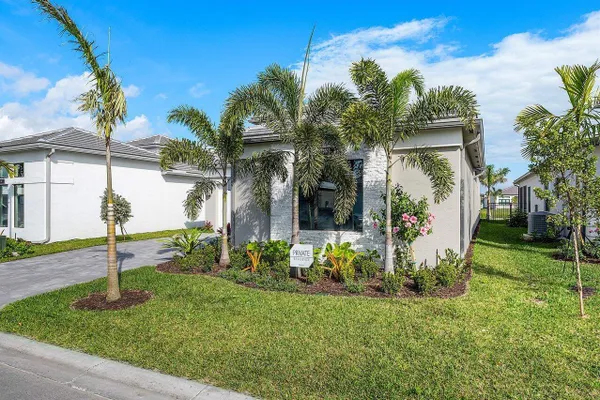 Property Slideshow image 2 of 36 | 11002 violet meadow st, Boynton Beach, FL, 33473