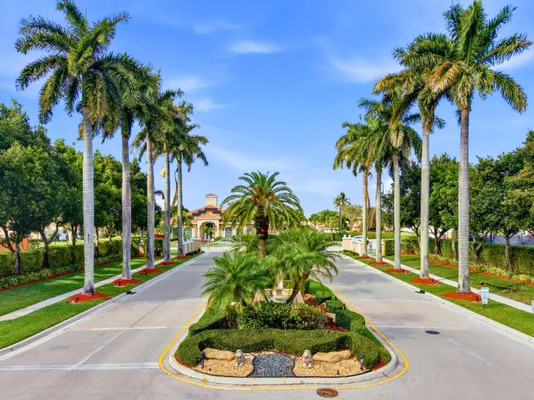 Property Slideshow image 2 of 53 | 7420 lugano dr, Boynton Beach, FL, 33437