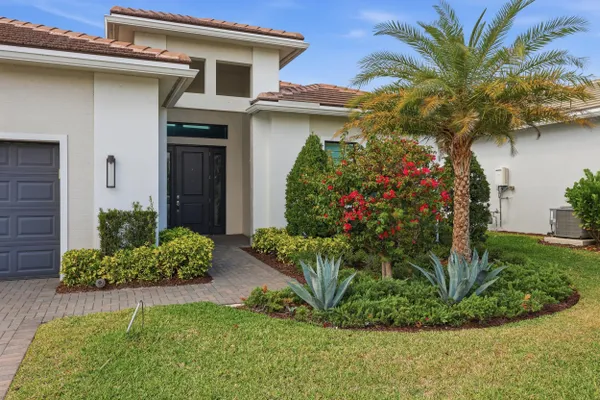 Property Slideshow image 3 of 65 | 5395 saint vincent ln, The Acreage, FL, 33470