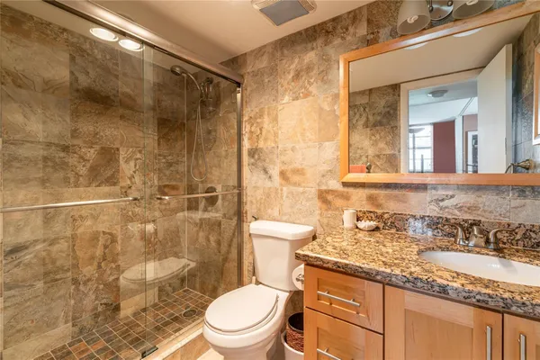 Property Slideshow image 3 of 55 | 820 s hollybrook dr 101, Pembroke Pines, FL, 33025