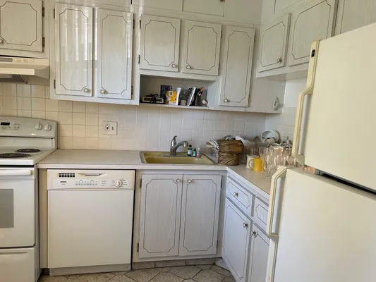 Property Slideshow image 2 of 21 | 7877 golf circle dr 211, Margate, FL, 33063