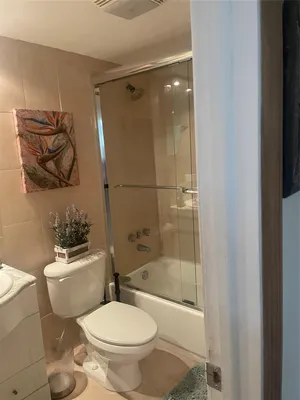 Property Slideshow image 3 of 4 | 8990 s hollybrook blvd 209, Pembroke Pines, FL, 33025