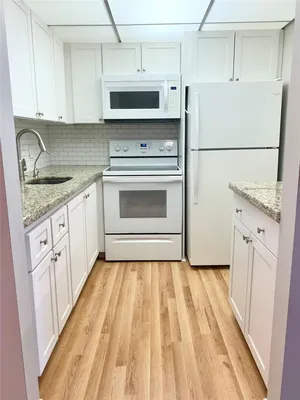 Property Slideshow image 3 of 43 | 16 newport a # 16a, Deerfield Beach, FL, 33442