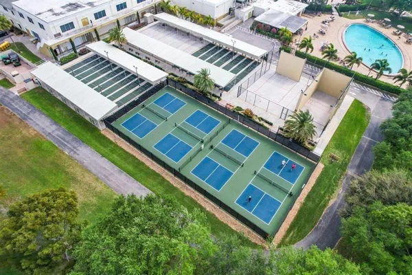 Property Slideshow image 3 of 7 | 115 sussex f 115, West Palm Beach, FL, 33417