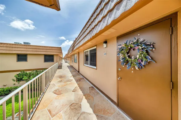 Property Slideshow image 2 of 8 | 334 brittany g # 334, Delray Beach, FL, 33446