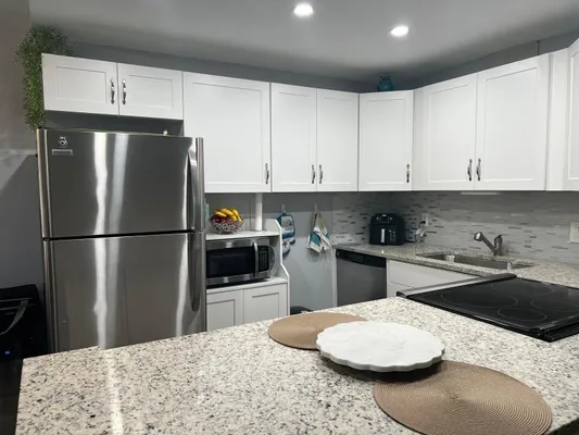 Property Slideshow image 2 of 47 | 418 durham n # 418, Deerfield Beach, FL, 33442