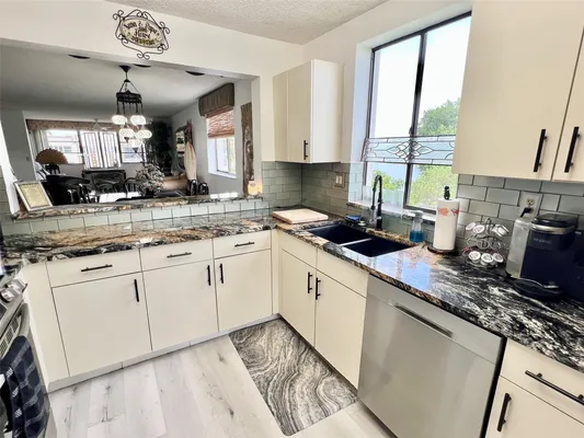 Property Slideshow image 2 of 21 | 10842 w clairmont cir # 310, Tamarac, FL, 33321