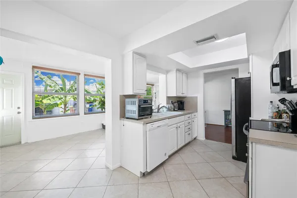 Property Slideshow image 3 of 35 | 220 s golf blvd, Pompano Beach, FL, 33064