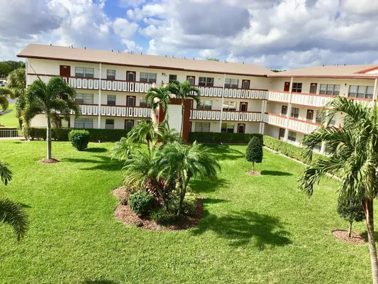 Property Slideshow image 3 of 22 | 308 brighton h # 308, Boca Raton, FL, 33434