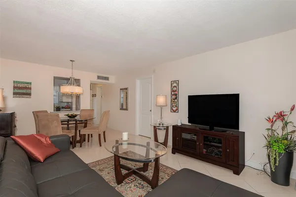 Property Slideshow image 3 of 36 | 2861 nw 47th ter apt 303, Lauderdale Lakes, FL, 33313