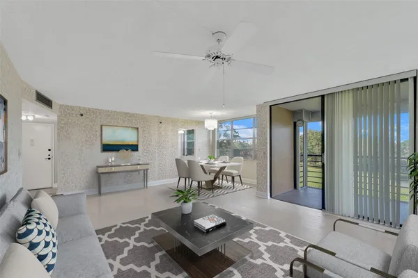 Property Slideshow image 2 of 34 | 1000 saint charles pl 305, Pembroke Pines, FL, 33026