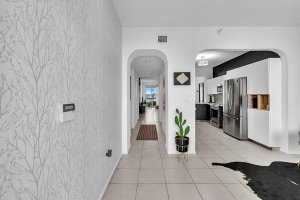 Property Slideshow image 3 of 85 | 7775 southampton ter 405, Tamarac, FL, 33321