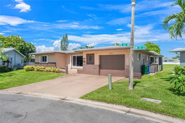 Property Slideshow image 2 of 34 | 1165 nw 67th ave, Margate, FL, 33063