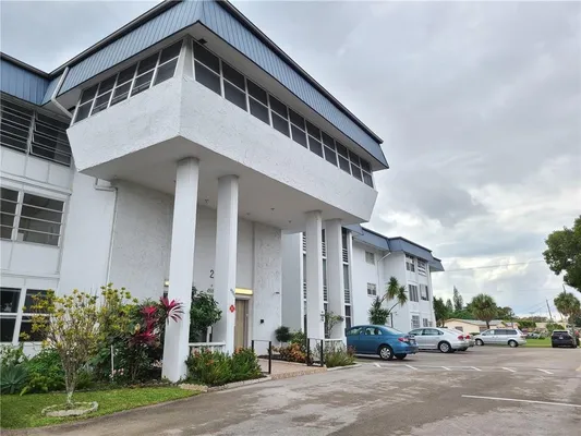 Property Slideshow image 2 of 26 | 4880 nw 22nd st 309, Lauderhill, FL, 33313