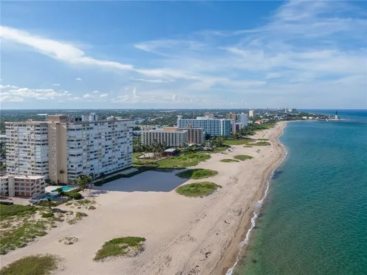 Property Slideshow image 2 of 33 | 1012 n ocean blvd 607, Pompano Beach, FL, 33062