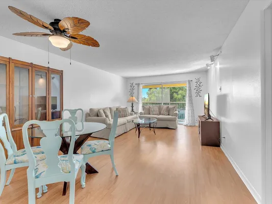 Property Slideshow image 2 of 29 | 6870 royal palm blvd 310m, Margate, FL, 33063