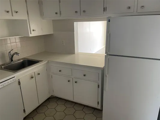 Property Slideshow image 2 of 57 | 1005 country club dr apt 205, Margate, FL, 33063