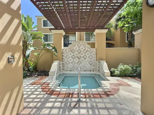 Property Slideshow image 2 of 35 | 7940 n nob hill rd 108, Tamarac, FL, 33321