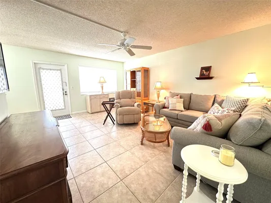 Property Slideshow image 3 of 61 | 289 markham n # 289, Deerfield Beach, FL, 33442