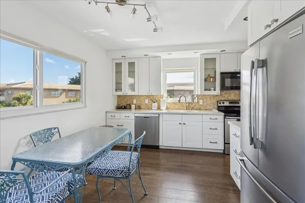 Property Slideshow image 2 of 21 | 1601 abaco dr a4, Coconut Creek, FL, 33066