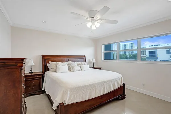 Property Slideshow image 3 of 49 | 1001 n riverside dr 304, Pompano Beach, FL, 33062