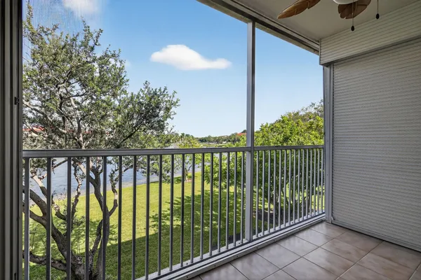 Property Slideshow image 3 of 58 | 13055 sw 15th ct s310, Pembroke Pines, FL, 33027