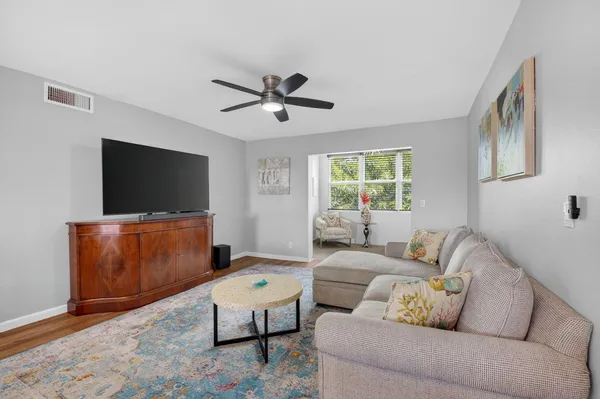 Property Slideshow image 3 of 33 | 2601 ne 3rd ct apt 403, Boynton Beach, FL, 33435