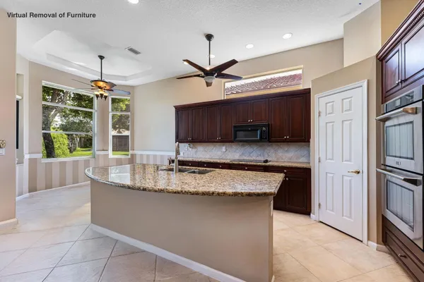 Property Slideshow image 2 of 39 | 1914 via castello, Wellington, FL, 33411