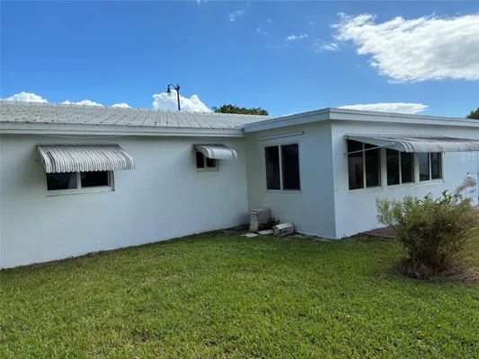 Property Slideshow image 2 of 6 | 3021 e golf blvd, Pompano Beach, FL, 33064