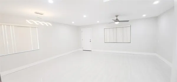 Property Slideshow image 2 of 21 | 343 normandy h # 343, Delray Beach, FL, 33484