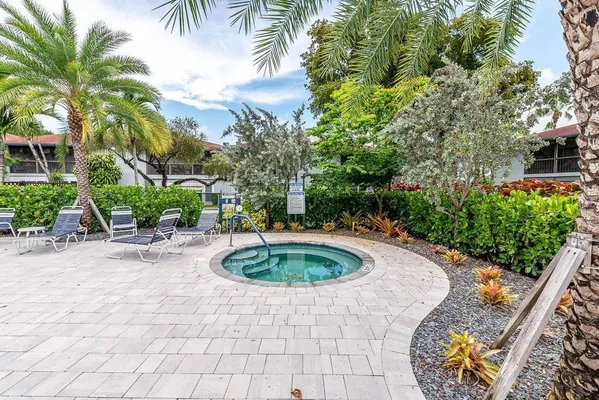 Property Slideshow image 3 of 28 | 14747 cumberland dr apt 206, Delray Beach, FL, 33446