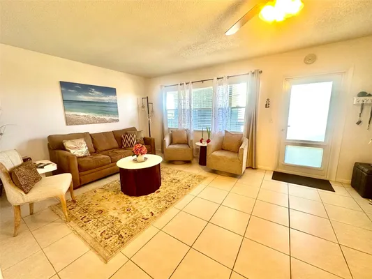 Property Slideshow image 3 of 55 | 4011 islewood d 4011, Deerfield Beach, FL, 33442