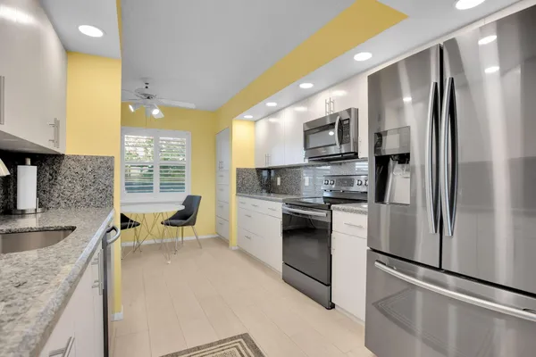 Property Slideshow image 2 of 35 | 1702 andros isle d4, Coconut Creek, FL, 33066